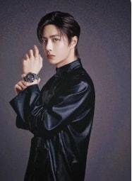 圈内扒叔大爆料王一博,扒叔揭秘背后的明星生活